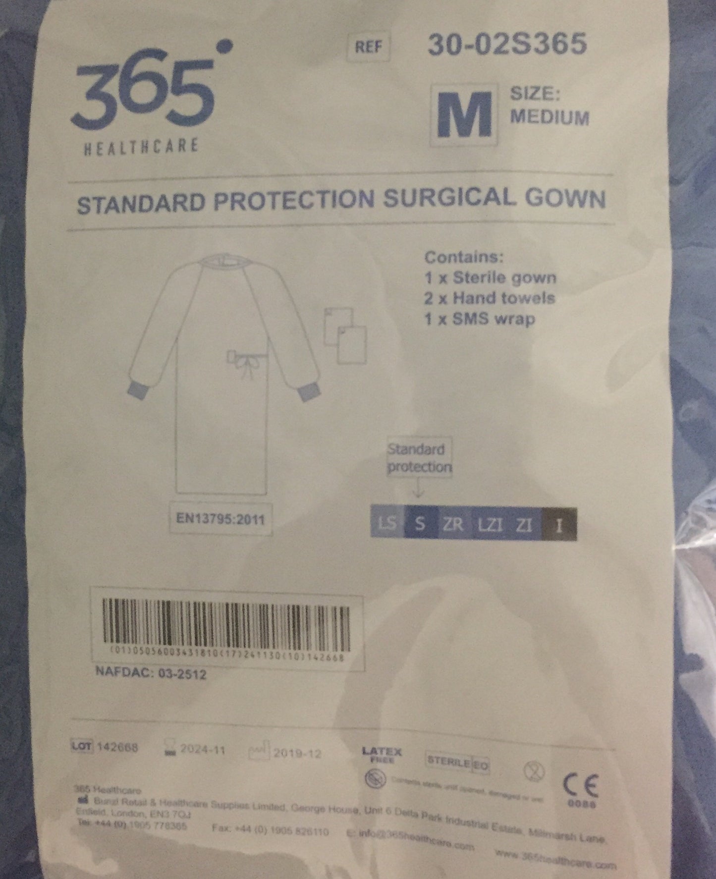 Protective Gown Surgical Surgeons and Surgery Gowns, sterile, medium size, renowned 365 quality brand used throughout nhs, sealed pack 1 gown each