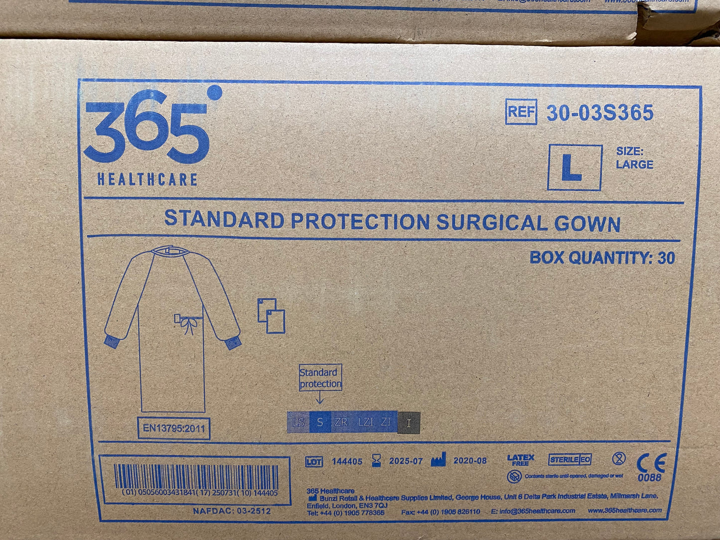 Protective Gown Surgical Gowns,  sterile,  large size, renowned brand 365, box of 30, used throughout nhs and private clinics